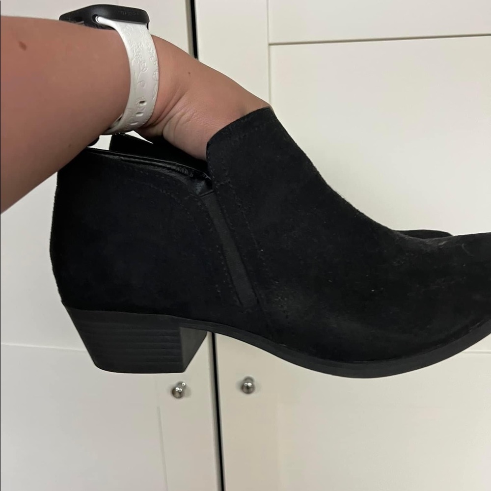 TORRID boack ankle booties